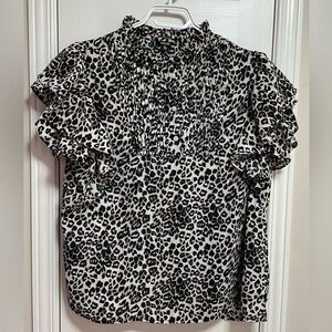 Buffalo David Bitton Black and White Leopard Blouse PTP 21.5”